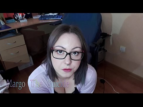 ❤️ Sexy Girl with Glasses Sucks Dildo Deeply on Camera ❤️ Sex pada kami